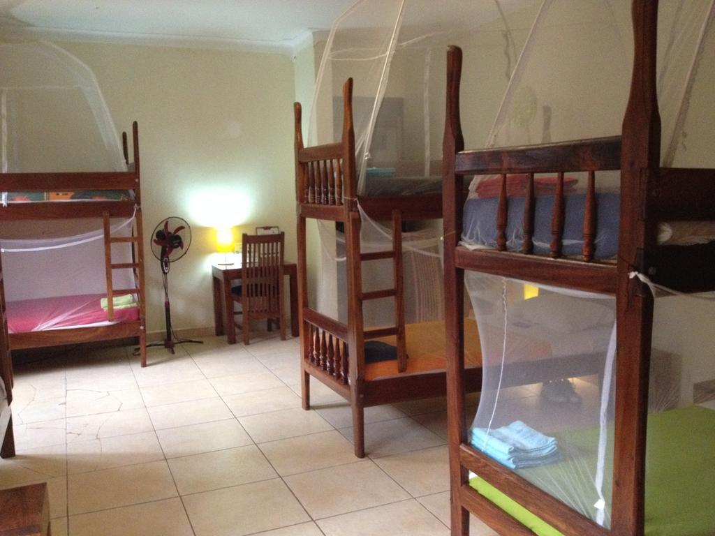 Hotel Bikeventures House Uganda à Jinja Extérieur photo